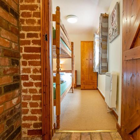 Laburnum Holiday Cottage Tunstead  外观 照片