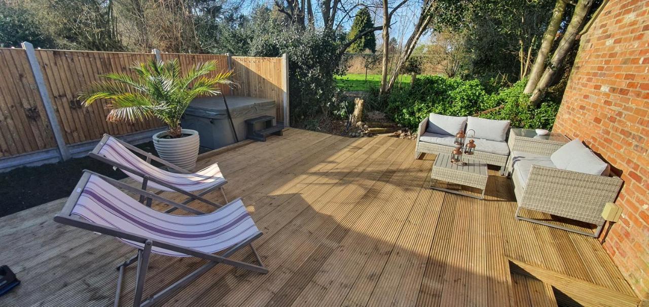 Laburnum Holiday Cottage Tunstead  外观 照片